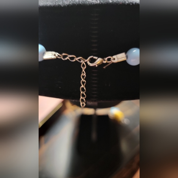 Vintage Wooden Graduated Bead Necklace - Picture 3 of 4